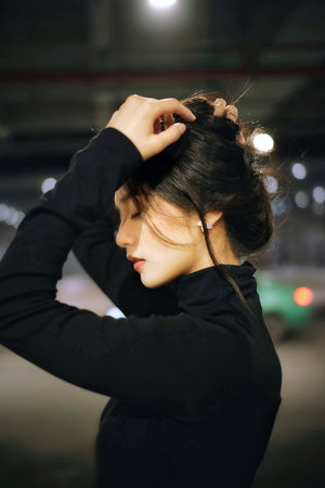 欧美亲密影片免费播放平台